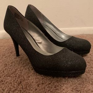 Fioni Night Black Glitter Pumps